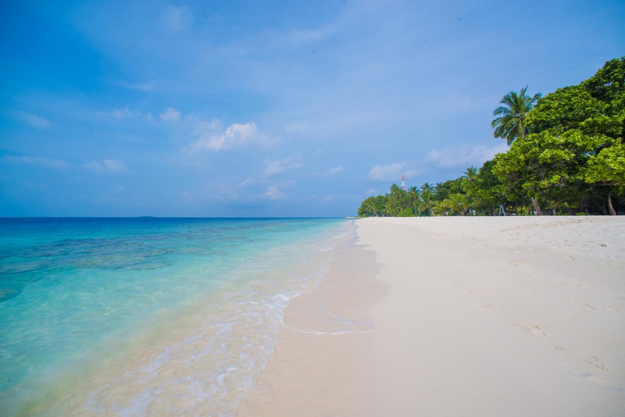 Kiha Beach Hotel Dharavandhoo Bagian luar foto