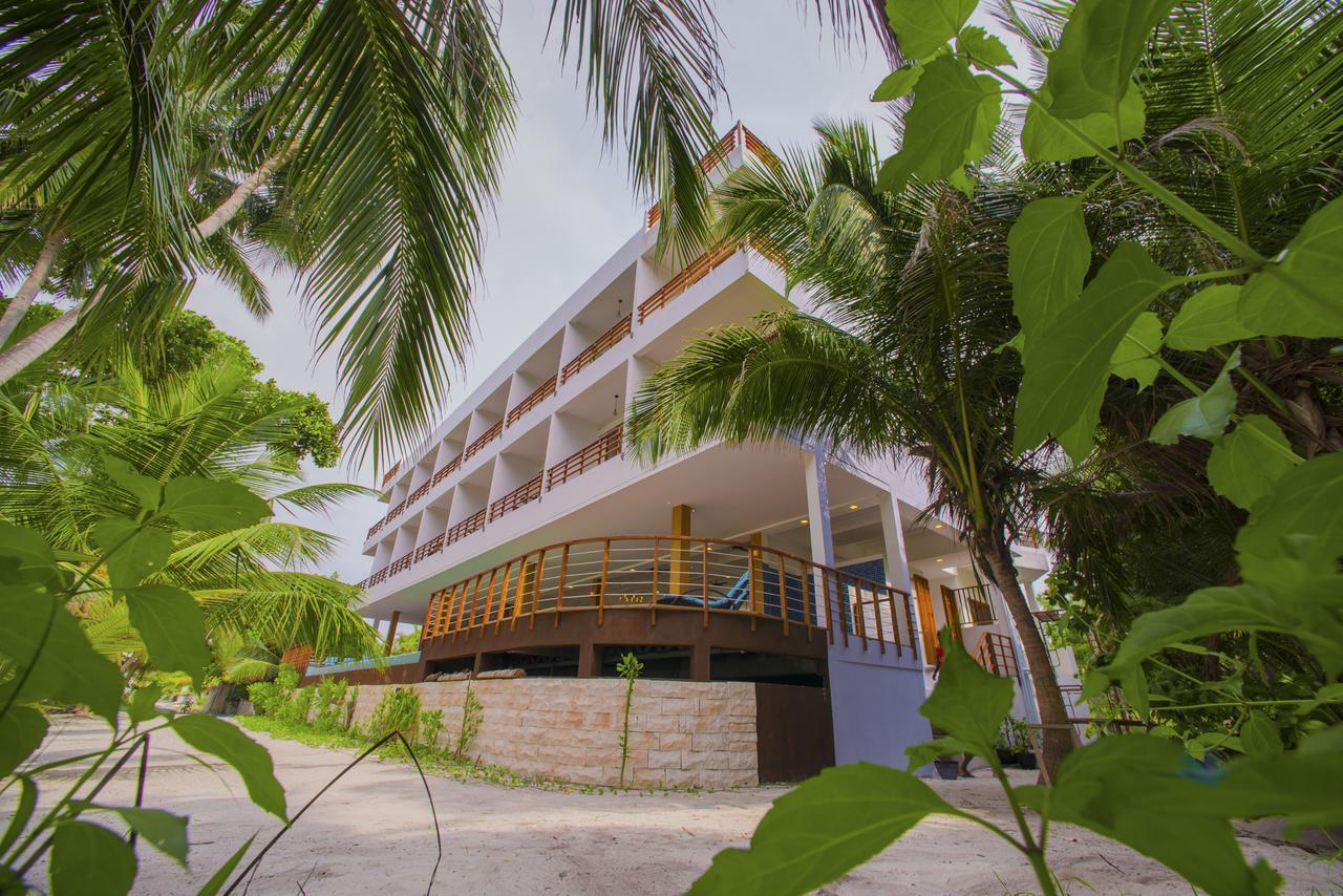 Kiha Beach Hotel Dharavandhoo Bagian luar foto