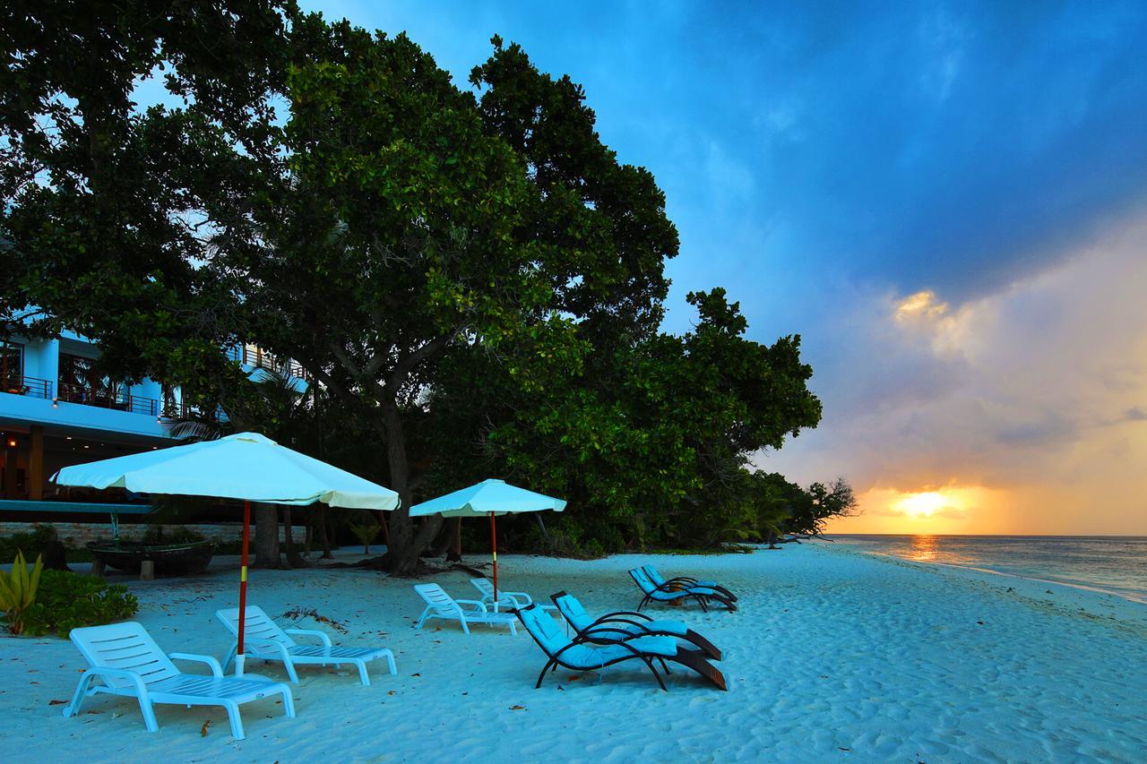 Kiha Beach Dharavandhoo Bagian luar foto