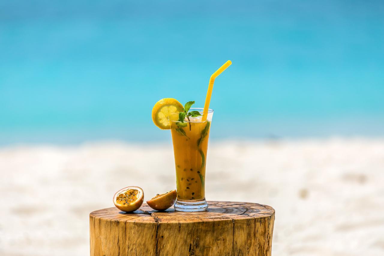 Kiha Beach Dharavandhoo Bagian luar foto