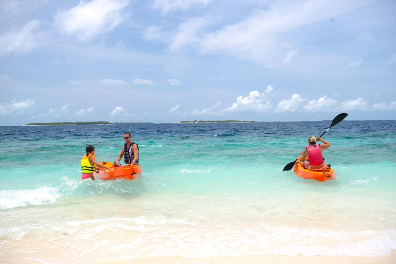 Kiha Beach Hotel Dharavandhoo Bagian luar foto